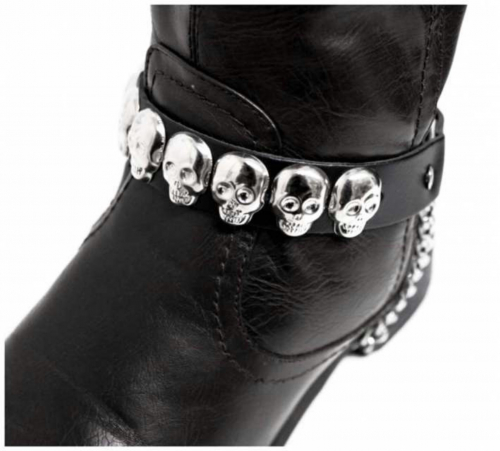 Black boot straps with skull studs