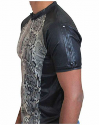 Schwarzes Unisex T-Shirt Beige Schlangenhaut