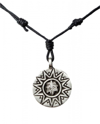 Necklace with round hemp pendant