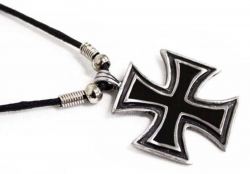 Eisernes Kreuz Anhänger  Halskette
